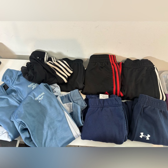 Youth Boy Size Small Name Brand 4 Sweat Pants, 2 Shorts  one Track Suit Casual - Picture 1 of 9